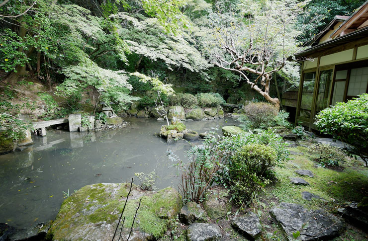 相阿弥作、いぶし銀の風情を醸す長楽寺のお庭 | Niwasora ニワソラ